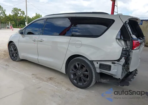 2019 Chrysler Pacifica Limited from USA, damaged, VIN 2C4RC1GG6KR590012